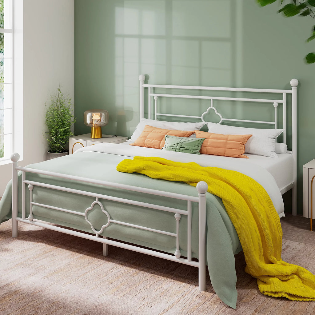 Queen Size Black Metal Bed with Vintage Headboard G830