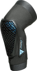Black Knee Guards B939