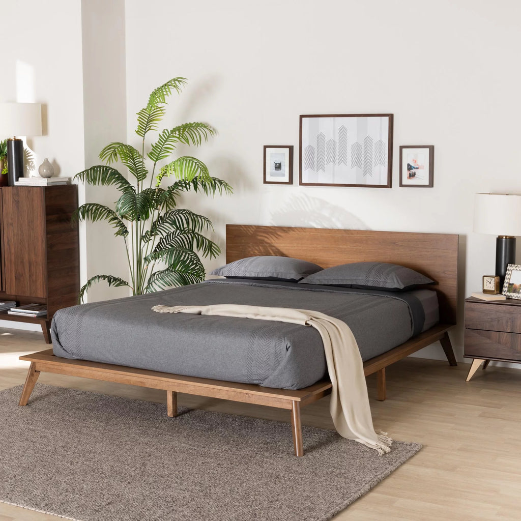 King Size Walnut Brown Wood Platform Bed F889679