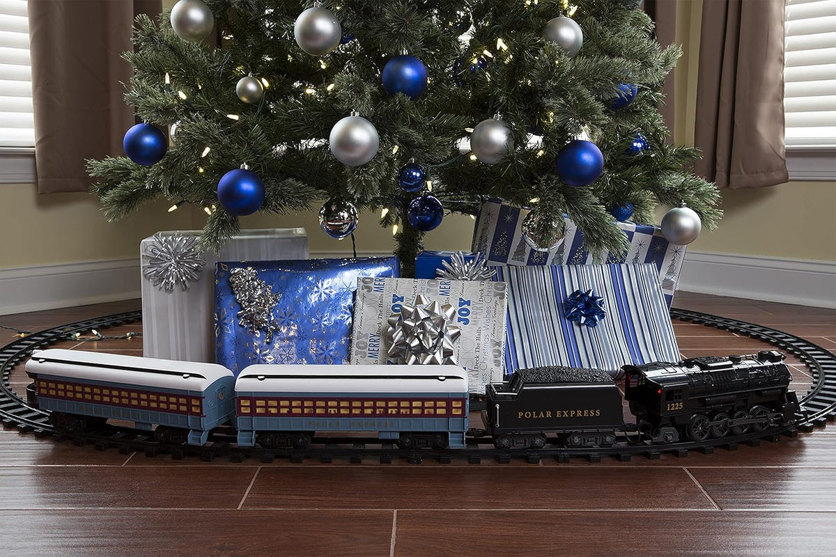 Black Battery-Powered Model Train Set with Remote X448