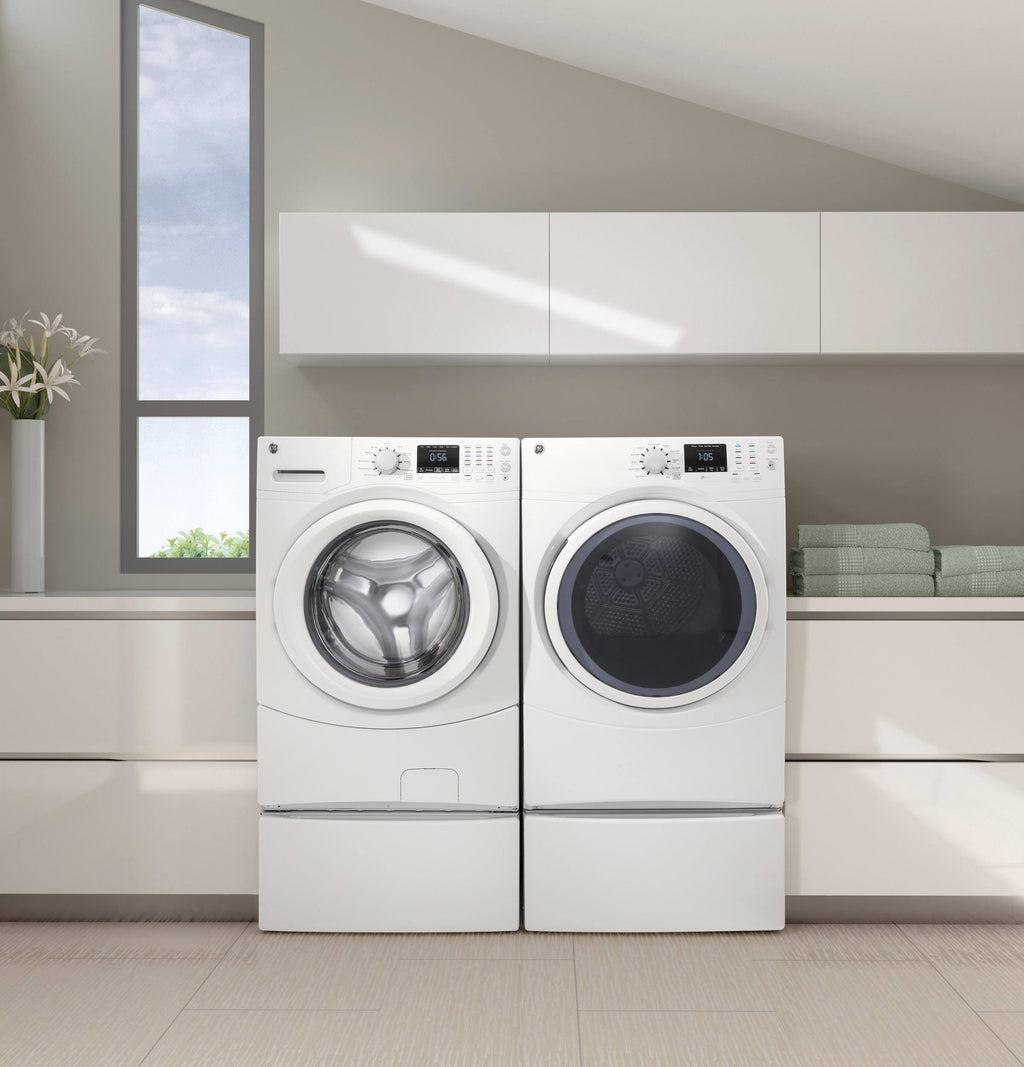White Electric Dryer F5369