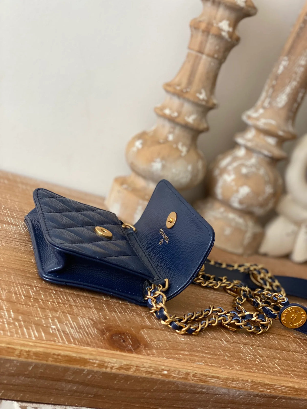Blue Clutch With Chain B498