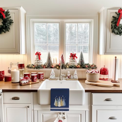 Red Xmas Tree Kitchen Towels Set of 2 M614621