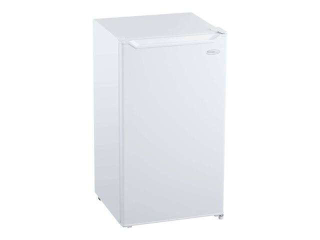 White 3.2 cu ft Refrigerator I992