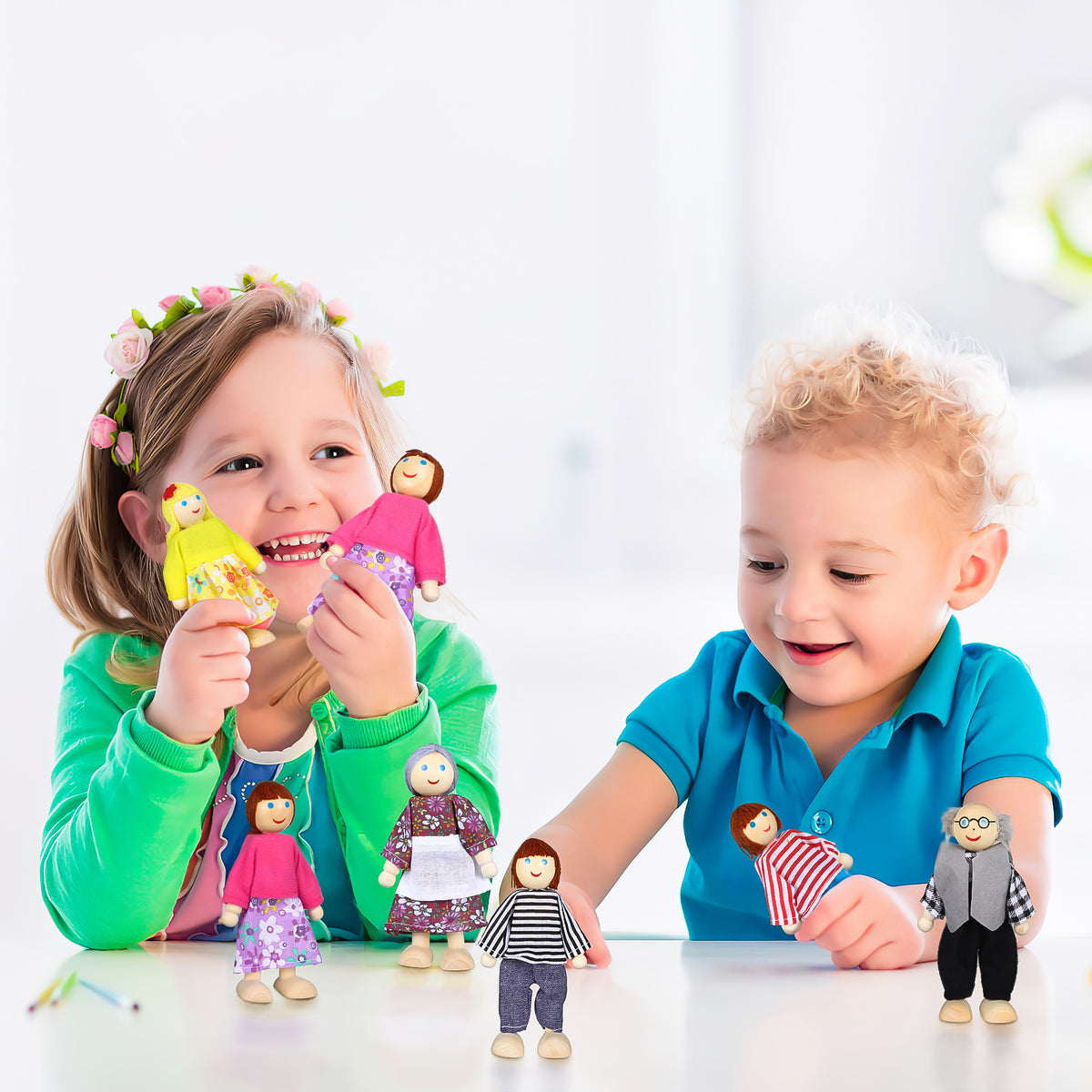6 Pcs Wooden Doll House Figures Family Member Dolls E19619