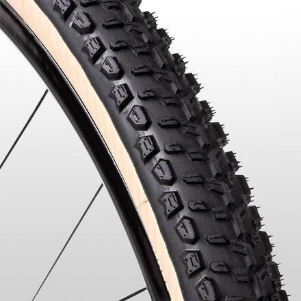 Mezcal III Tire J552
