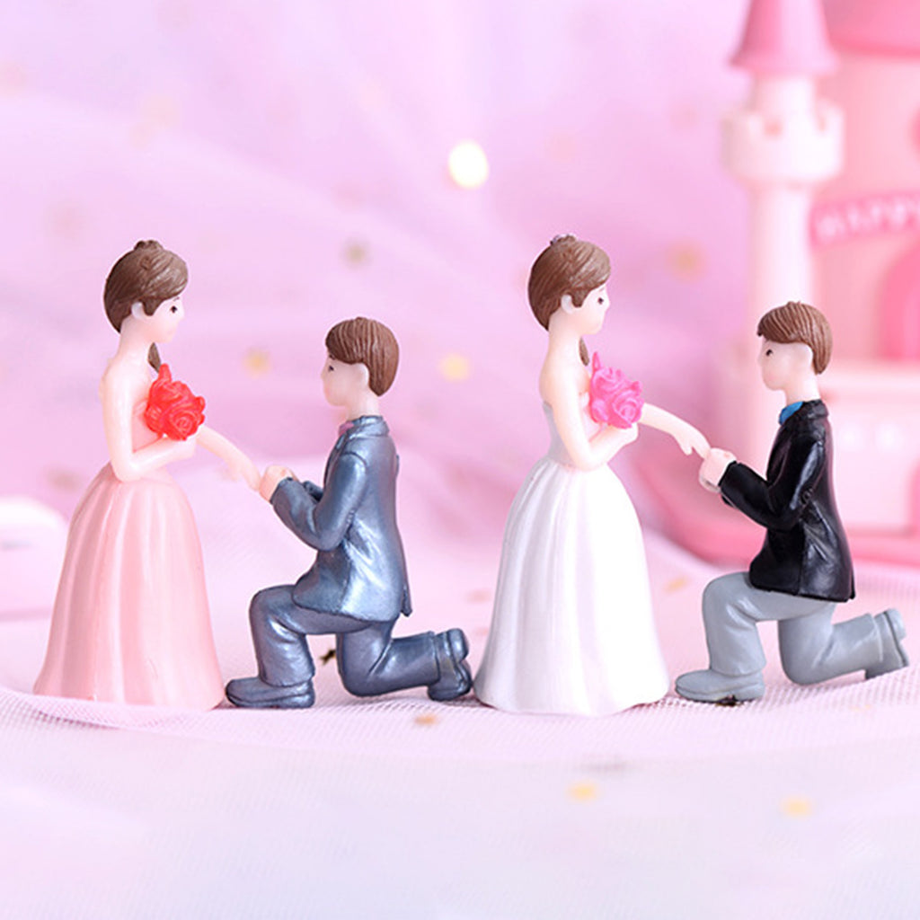 Couple Statue Figurine Home Decor A279436