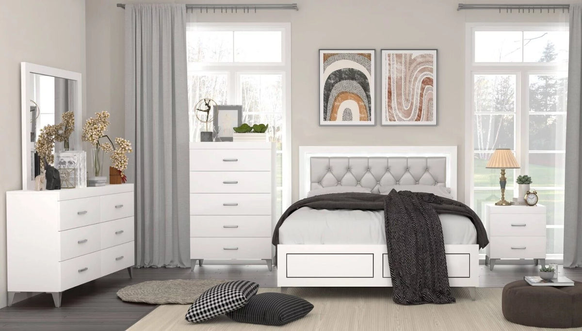 White 5pc Eastern King Bedroom Set with LED Headboard W854520