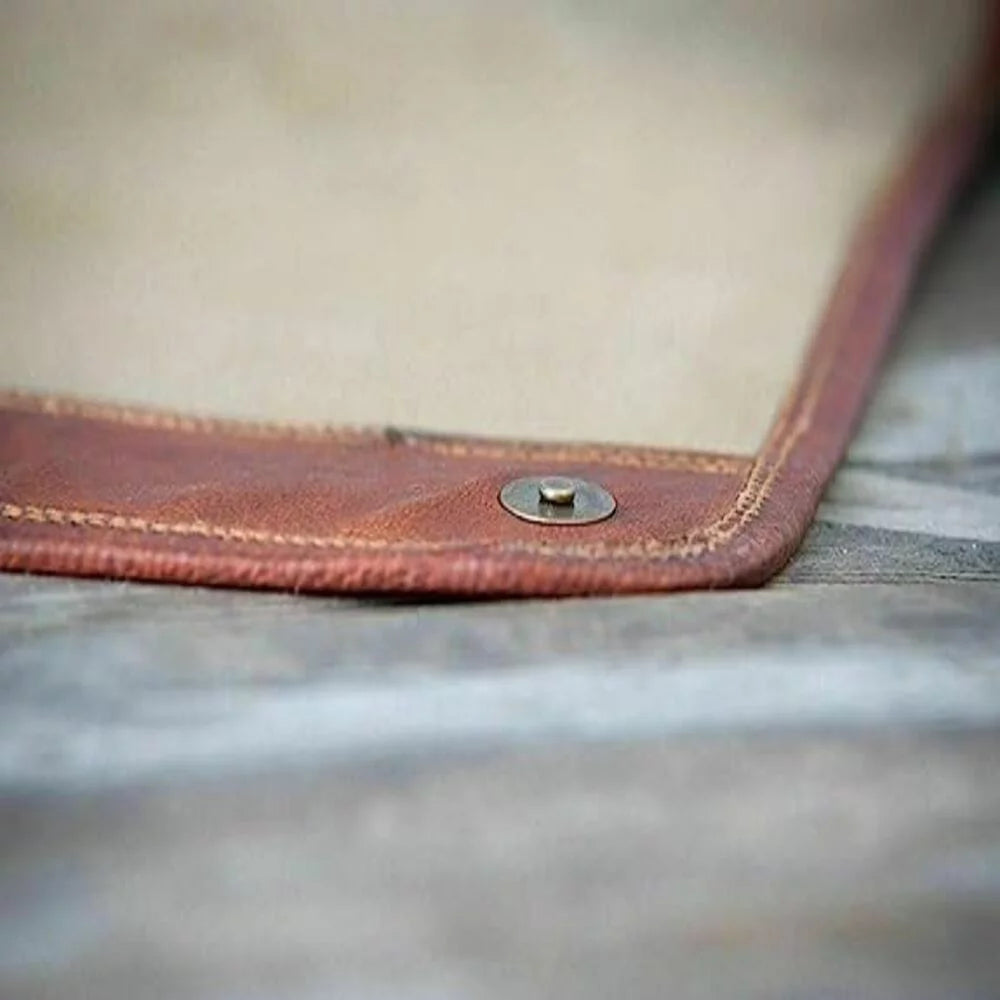 Goat Leather Canvas Messenger Bag I825
