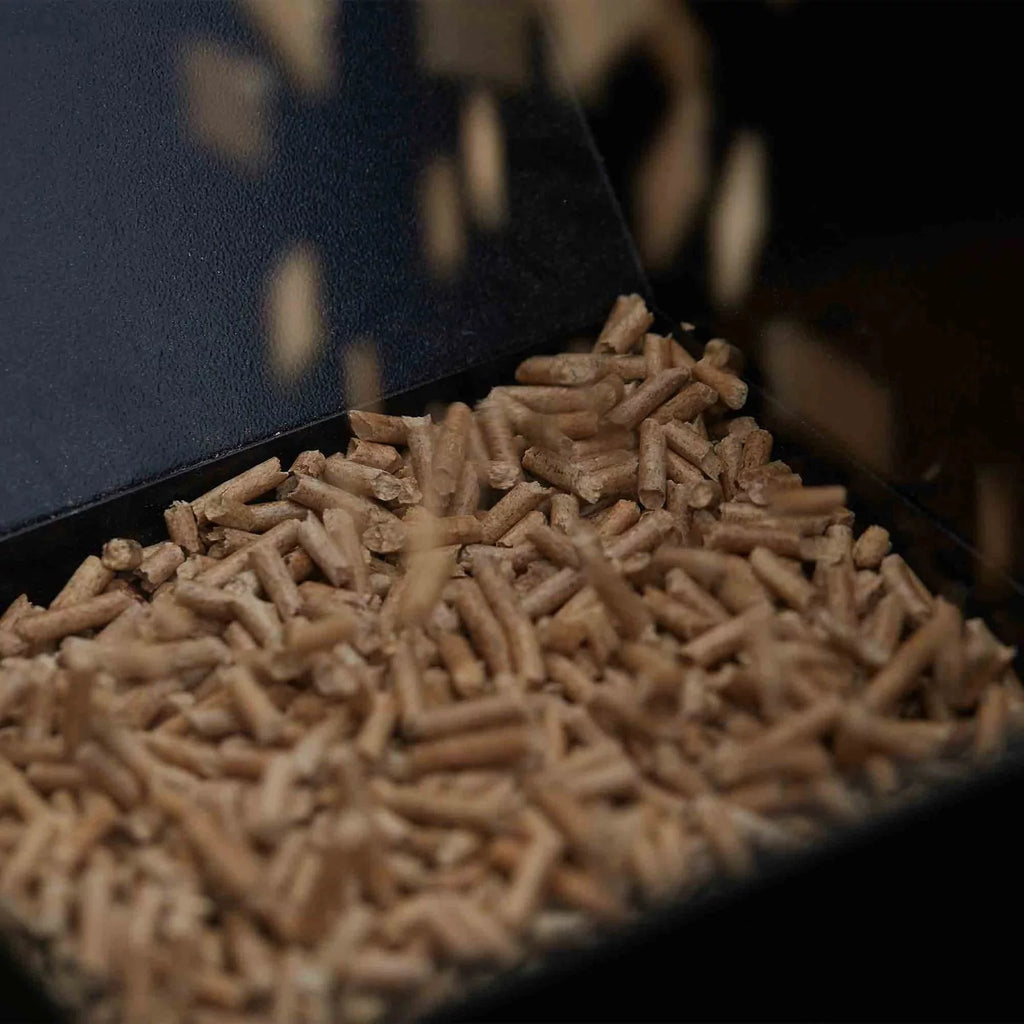 Oak Wood Pellets 20lbs W640