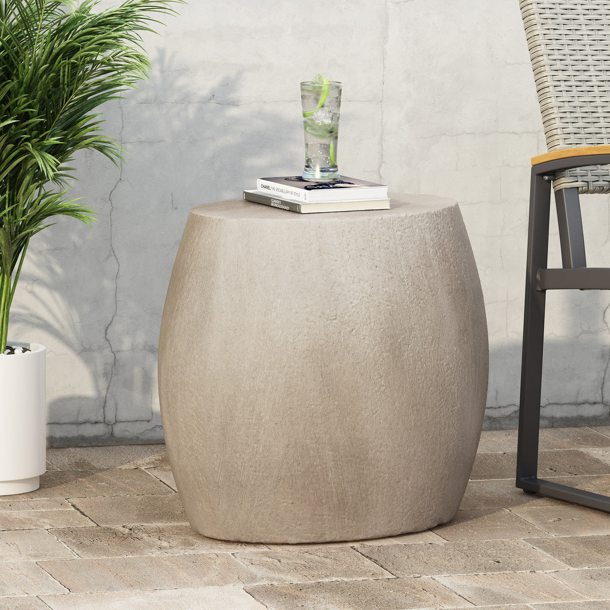 Light Gray Concrete Side Table J213